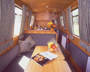 Explorer Saloon (6 and 8)