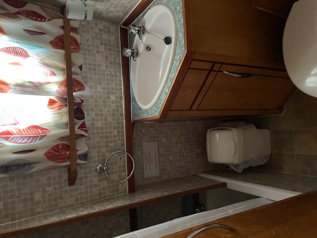 Charlotte: Bathroom Two